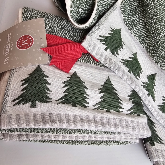 Martha Stewart Pine Tree Towels - Picture 6 of 14